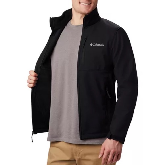 Columbia Men's Black Performance Jacket - Picture 5 of 5